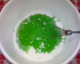 Foto langkah ke 6 dari resep Muffin Santan Pandan Kukus Isi Keju.