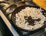 A picture of step 3 of Shrimp and Shiitake Spring Rolls.