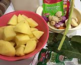 Foto langkah ke 1 dari resep Opor ayam (kentang) #Bandungrecook2_ConySeptiani.