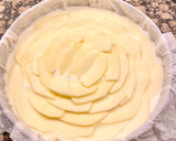 Foto del paso 4 de la receta: Tarta de queso rellena con manzanas