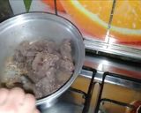 صورة لخطوة 3 من وصفة لحمة بالصوص البني