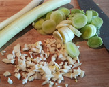 Foto del paso 1 de la receta: Pasta con salsa de puerros
