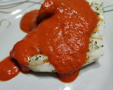 Foto del paso 3 de la receta: Bacalao fresco con salsa de pimientos de piquillo