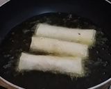 A picture of step 7 of Chicken Bar B Q Rolls.