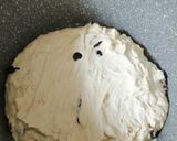 A picture of step 4 of Crisp olive bread.