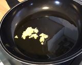 Une image de l'étape 2 de Poivrons jaunes farcis à la chair à saucisse et haricots rouges.