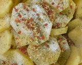Mézes-mustáros karaj krumplival (tepsiben) recept fázis 3 fotója