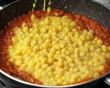 A picture of step 4 of White Matar Curry 😋 Matar chaat masala.