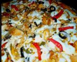 A picture of step 11 of Sweet and sour chicken pizza.