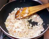 A picture of step 3 of Dal makhni.
