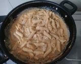 A picture of step 11 of Mixed sauce pasta.