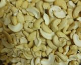 કાજુ કતરી (Kaju Katri Recipe In Gujarati) રેસીપી સ્ટેપ1ફોટો