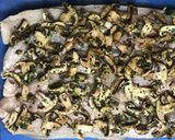 Foto del paso 5 de la receta: Pescado al horno con champignon a la provenzal