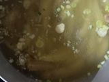 Cá cơm nấu canh chua thập cẩm