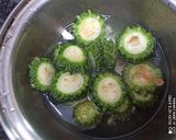 A picture of step 1 of Karela fry.