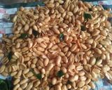 Foto langkah ke 8 dari resep Kacang Bawang Daun Jeruk.