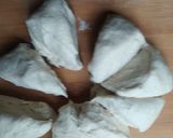 A picture of step 12 of Chicken buns.