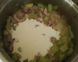 Csirkés, cukkinis tészta recept fázis 2 fotója