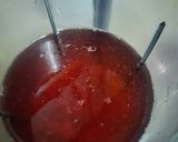 A picture of step 3 of Refreshing Strawberry drink.