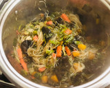 Foto del paso 10 de la receta: Guiso de verduras con zapallo y orejas de palo