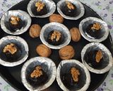 A picture of step 10 of Walnut crunchies cooking with California walnuts.
