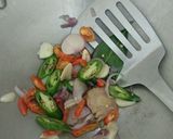 Foto langkah ke 2 dari resep Oseng Cumi Asin.
