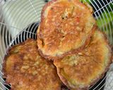 Foto langkah ke 5 dari resep Telur Dadar Kelapa Khas Aceh.