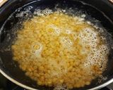 A picture of step 2 of Yellow split pea dal.