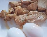 รูปขั้นตอนการทำที่ 2 ของ ผัดผักเนย กับ ไก่หมัก
