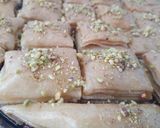 صورة لخطوة 3 من وصفة بقلاوة بعجينة الفيلو 🍰