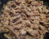 Foto langkah ke 3 dari resep 74. Beef Stroganoff.