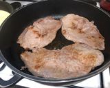 Foto del paso 5 de la receta Bistec de ternera en salsa de queso manchego