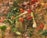 Hình bước làm 5 của món Canh Dưa Cải Nấu Dẻ Sườn Bò