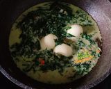 Foto langkah ke 5 dari resep Gulai daun singkong telur.