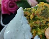 A picture of step 6 of Palak n Mooli mix besan paratha ya roti 😊.