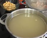 Foto del paso 6 de la receta Marmitako con atún y gambas en olla cocotte