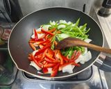 鮪魚玉米炒甜椒(簡單料理)的食譜步驟4照片