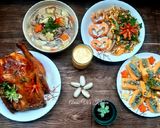 Hình bước làm 2 của món Xôi mít hoa đậu biếc dùng kèm gà nướng