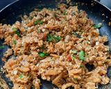 A picture of step 7 of Egg kothu chapati.