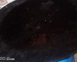 A picture of step 3 of Cheesy Bread Omlette.