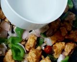 A picture of step 7 of Sweet & sour chicken.