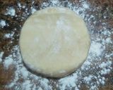 A picture of step 8 of Apple Rose pie.