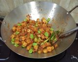 Foto langkah ke 3 dari resep Sambal Ikan Asin Pete.