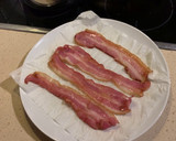 Foto del paso 4 de la receta: Sopa de curry y manzana, espárragos, huevo poché y bacon
