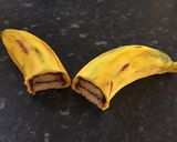 A picture of step 4 of Banana shape cake.
