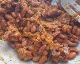 A picture of step 4 of Rajma ghar wala.