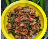 Foto langkah ke 4 dari resep Oseng Kacang Panjang Tahu Ayam.