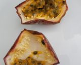 A picture of step 1 of Passion Fruit juice.