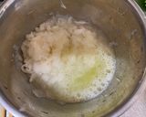 A picture of step 3 of Japanese Steamed Fish and Shrimp with Radish.