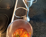 Foto del paso 5 de la receta: Patatas guisadas con rabas de calamar